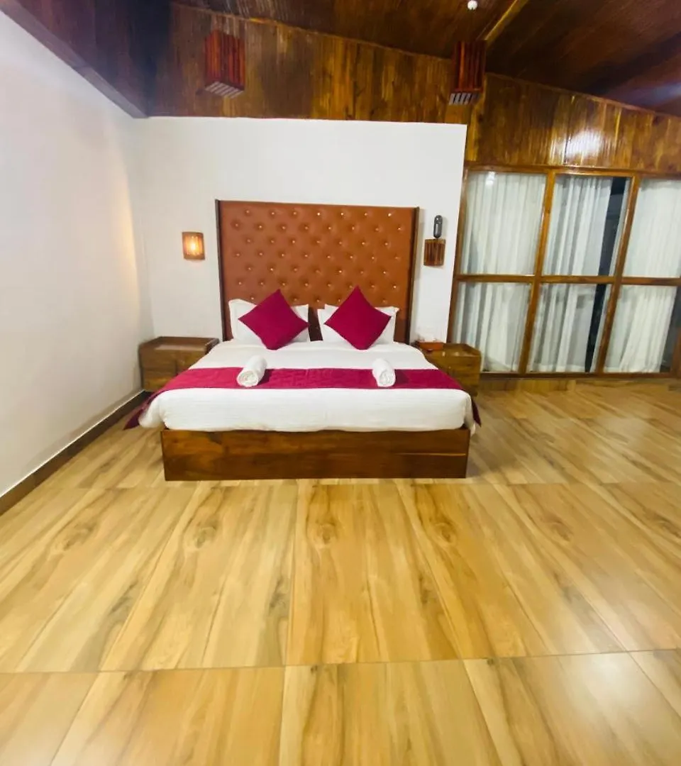 Peak Paradise Resort Varkala Hotel